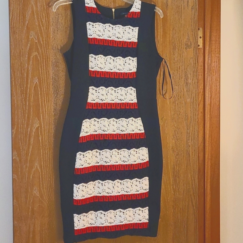 Tommy Hilfiger Size 6 Scuba Crepe Dress